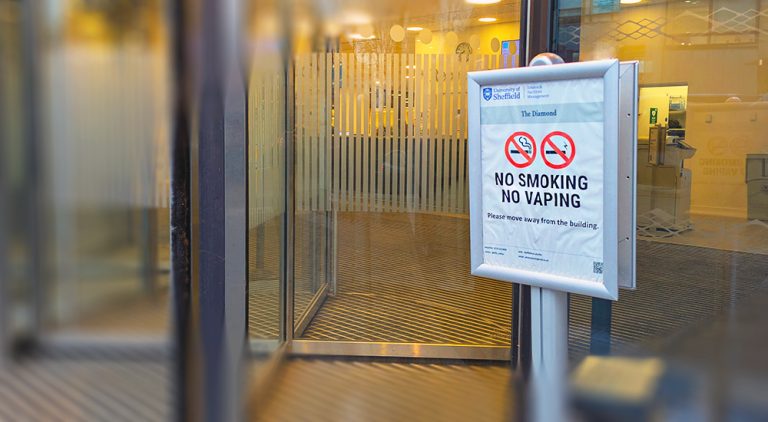 University of Sheffield sign that says No Smoking No Vaping